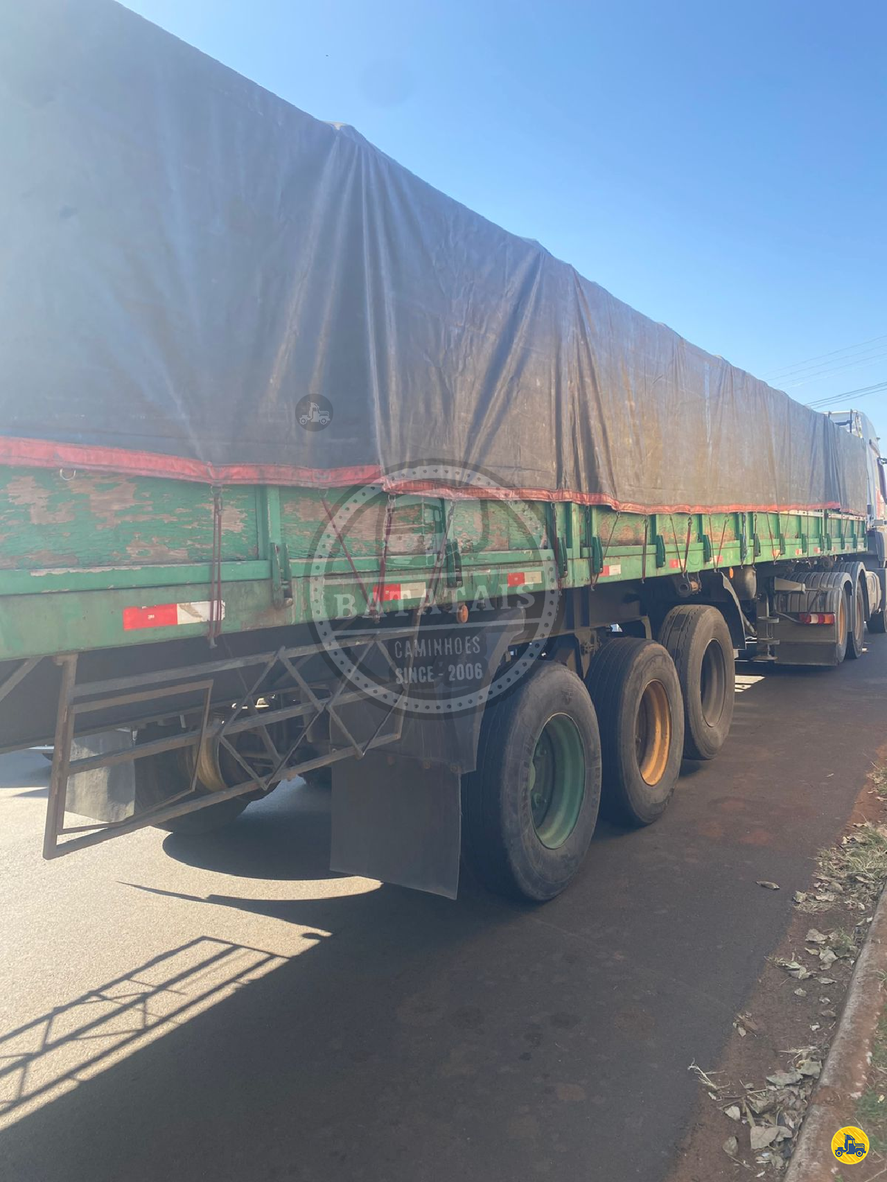 CARRETA SEMI-REBOQUE CARGA SECA Batatais Caminhões BATATAIS SÃO PAULO SP